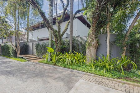 Casa à venda com 359m², 4 quartos e 2 vagasFachada
