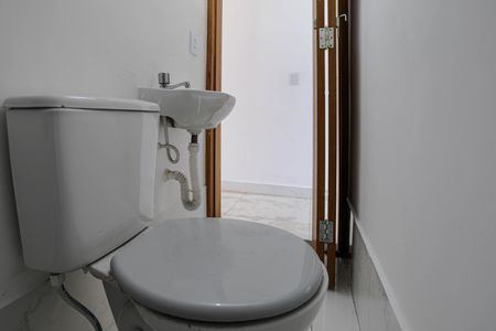 Casa de condomínio para alugar com 120m², 2 quartos e 1 vagaLavabo