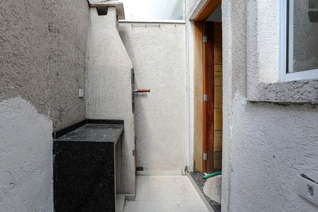 Casa de condomínio para alugar com 120m², 2 quartos e 1 vagaÁrea de Serviço