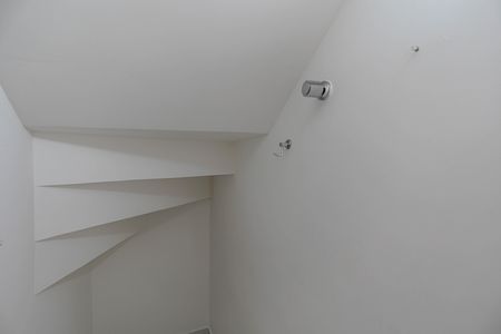 Casa de condomínio para alugar com 120m², 2 quartos e 1 vagaLavabo