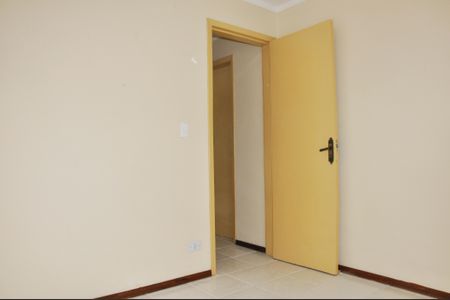 Apartamento à venda com 75m², 2 quartos e 1 vagaQuarto 2