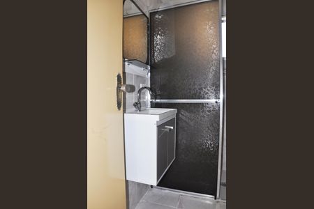 Apartamento à venda com 75m², 2 quartos e 1 vagaBanheiro