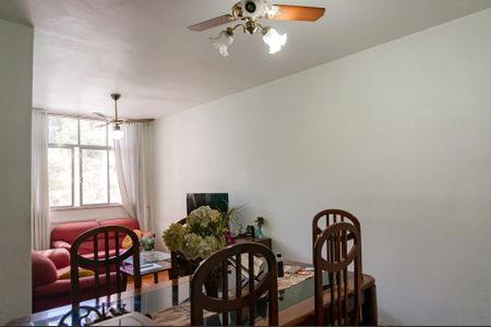 Apartamento à venda com 125m², 3 quartos e 1 vagaSala