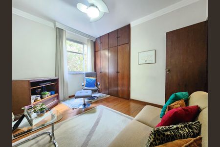 Apartamento à venda com 230m², 4 quartos e 2 vagas Apartamento à venda com 230m², 4 quartos e 2 vagasQuarto 1