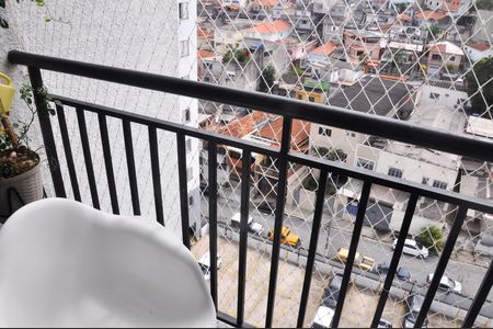 Apartamento à venda com 47m², 2 quartos e 1 vaga Apartamento à venda com 47m², 2 quartos e 1 vagaDetalhe - Varanda da Sala e Sala de Jantar