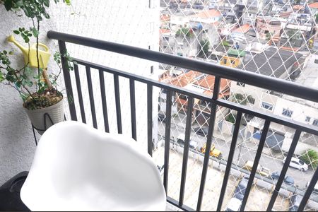 Apartamento à venda com 47m², 2 quartos e 1 vaga Apartamento à venda com 47m², 2 quartos e 1 vagaDetalhe - Varanda da Sala e Sala de Jantar