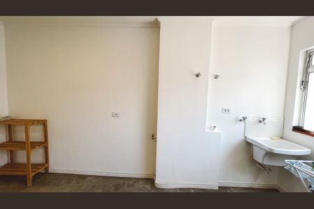 Apartamento à venda com 100m², 3 quartos e 1 vaga Apartamento à venda com 100m², 3 quartos e 1 vagaCozinha e Área de Serviço