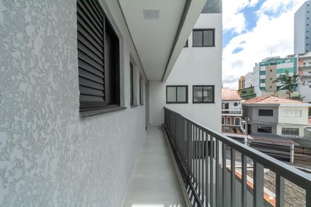 Apartamento à venda com 60m², 2 quartos e 1 vagaVaranda