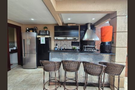 Casa de condomínio para alugar com 350m², 4 quartos e 3 vagasVaranda gourmet