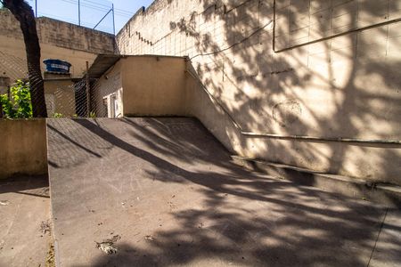 Apartamento à venda com 50m², 2 quartos e 1 vagaPista de Skaye