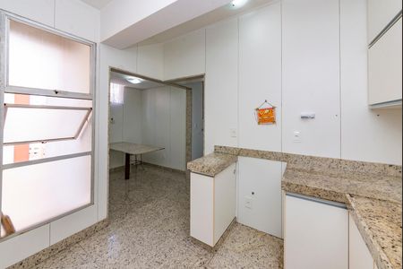 Apartamento para alugar com 98m², 2 quartos e 1 vagaCozinha