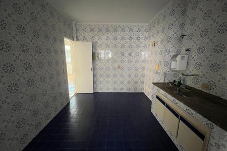 Apartamento à venda com 90m², 2 quartos e 2 vagas Apartamento à venda com 90m², 2 quartos e 2 vagasCozinha