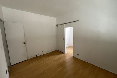 Apartamento à venda com 90m², 2 quartos e 2 vagas Apartamento à venda com 90m², 2 quartos e 2 vagasQuarto 2