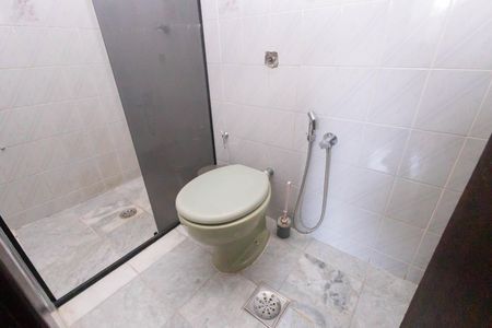 Apartamento à venda com 75m², 3 quartos e 1 vaga Apartamento à venda com 75m², 3 quartos e 1 vagaBanheiro da Suíte