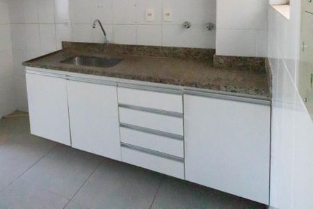 Apartamento à venda com 75m², 3 quartos e 1 vaga Apartamento à venda com 75m², 3 quartos e 1 vagaCozinha