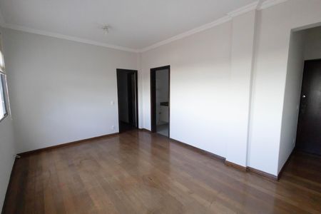 Apartamento à venda com 75m², 3 quartos e 1 vaga Apartamento à venda com 75m², 3 quartos e 1 vagaSala