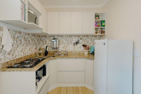 Apartamento à venda com 76m², 2 quartos e sem vaga Apartamento à venda com 76m², 2 quartos e sem vagaCozinha