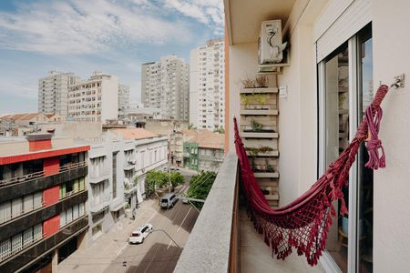 Apartamento à venda com 76m², 2 quartos e sem vaga Apartamento à venda com 76m², 2 quartos e sem vagaVaranda - Vista