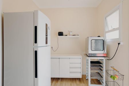 Apartamento à venda com 76m², 2 quartos e sem vaga Apartamento à venda com 76m², 2 quartos e sem vagaCozinha