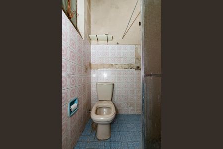 Casa à venda com 360m², 3 quartos e 1 vagaBanheiro