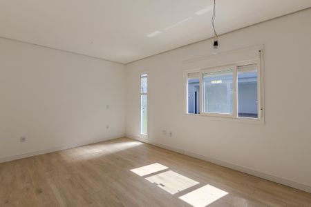 Casa à venda com 203m², 3 quartos e 4 vagasSuíte 2
