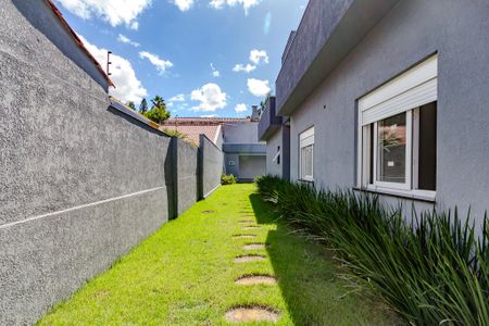 Casa à venda com 203m², 3 quartos e 4 vagasQuintal