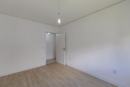 Casa à venda com 203m², 3 quartos e 4 vagasSuíte 1