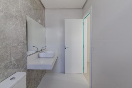 Casa à venda com 203m², 3 quartos e 4 vagasBanheiro Social