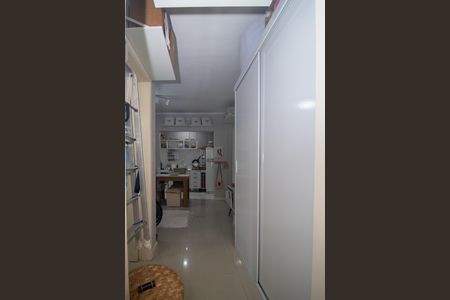 Apartamento à venda com 39m², 1 quarto e 1 vaga Apartamento à venda com 39m², 1 quarto e 1 vagaCorredor