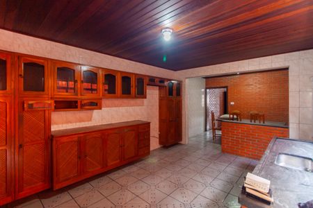 Casa à venda com 125m², 3 quartos e 2 vagas Casa à venda com 125m², 3 quartos e 2 vagasCozinha