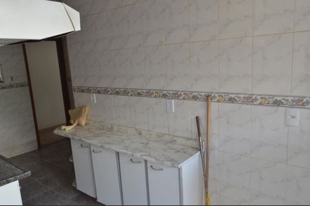Apartamento à venda com 102m², 2 quartos e 1 vagaCozinha