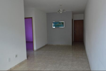 Apartamento à venda com 102m², 2 quartos e 1 vagaSala