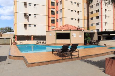 Apartamento para alugar com 64m², 3 quartos e 1 vagaÁrea comum