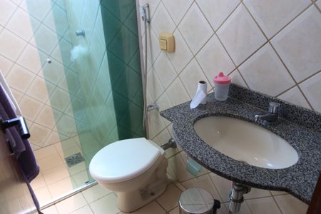 Apartamento para alugar com 64m², 3 quartos e 1 vagaBanheiro