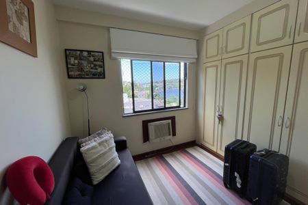 Apartamento à venda com 139m², 3 quartos e 2 vagasQuarto 2