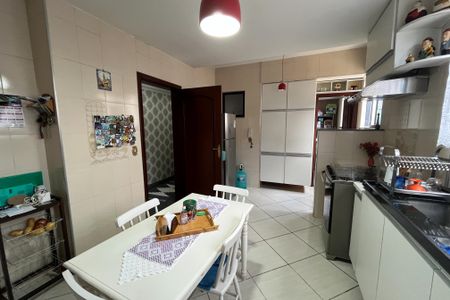 Apartamento à venda com 139m², 3 quartos e 2 vagasCozinha