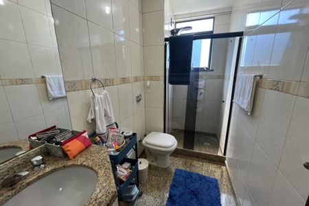 Apartamento à venda com 139m², 3 quartos e 2 vagasBanheiro 2