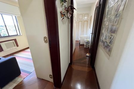 Apartamento à venda com 139m², 3 quartos e 2 vagasCorredor