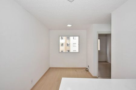 Apartamento à venda com 42m², 2 quartos e sem vaga Apartamento à venda com 42m², 2 quartos e sem vagaSala