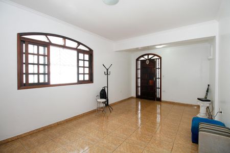 Casa à venda com 120m², 4 quartos e 2 vagasSala 1