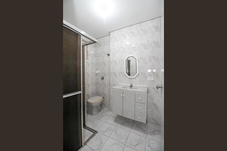 Casa à venda com 120m², 4 quartos e 2 vagasBanheiro da Suíte