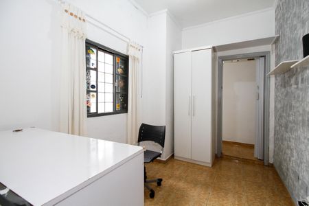 Casa à venda com 120m², 4 quartos e 2 vagasQuarto 2
