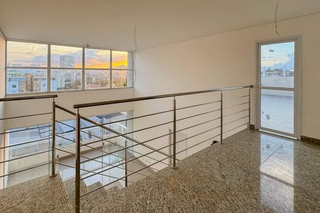 Apartamento à venda com 212m², 4 quartos e 4 vagas Apartamento à venda com 212m², 4 quartos e 4 vagasSala