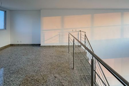 Apartamento à venda com 212m², 4 quartos e 4 vagas Apartamento à venda com 212m², 4 quartos e 4 vagasSala