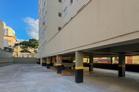 Apartamento à venda com 212m², 4 quartos e 4 vagas Apartamento à venda com 212m², 4 quartos e 4 vagasGaragem