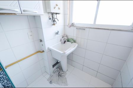 Apartamento à venda com 57m², 3 quartos e 1 vaga Apartamento à venda com 57m², 3 quartos e 1 vagaÁrea de Serviço