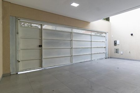 Casa à venda com 236m², 4 quartos e 3 vagasGaragem