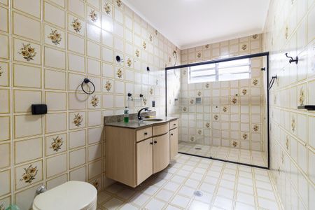 Casa à venda com 236m², 4 quartos e 3 vagasBanheiro da Suíte