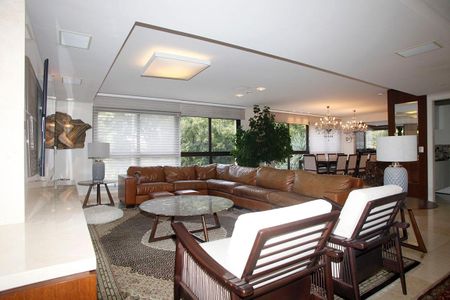 Apartamento à venda com 269m², 3 quartos e 4 vagasSala de Estar