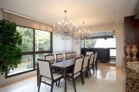 Apartamento à venda com 269m², 3 quartos e 4 vagasSala de Jantar